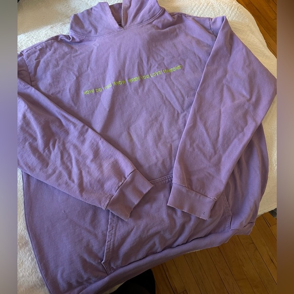Boys Lie Sweatshirt - Picture 1 of 4